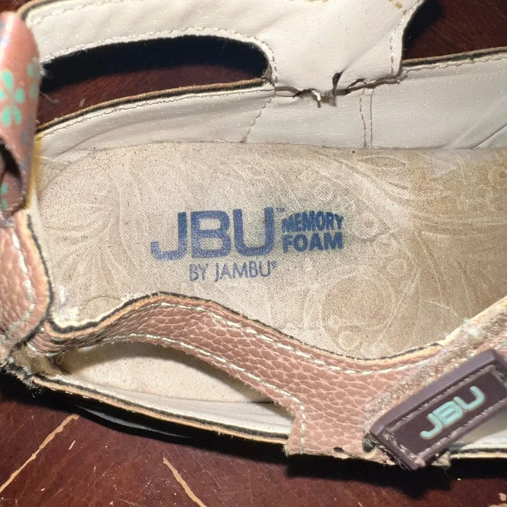 JBU by Jambu Womens Tan Floral Laser Cut Mary Jane Memory Foam Flats Size 9.5W